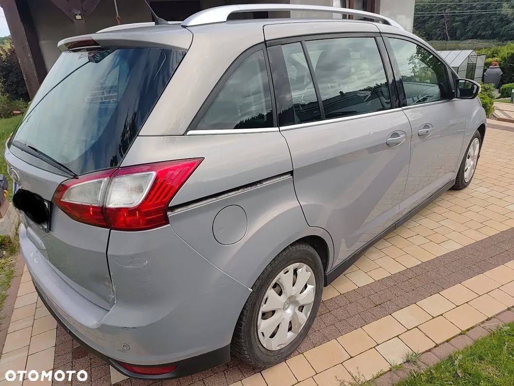 Ford Grand C-MAX - 6