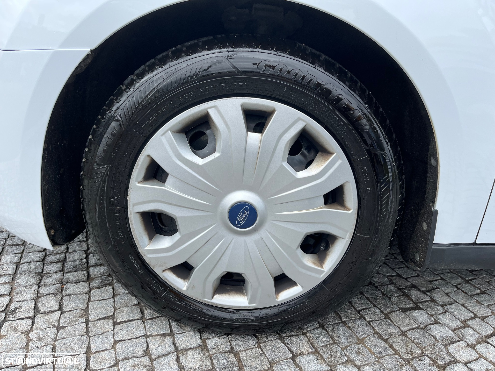 Ford Transit Connect 1.5 TDCi 230 L1 Trend - 16