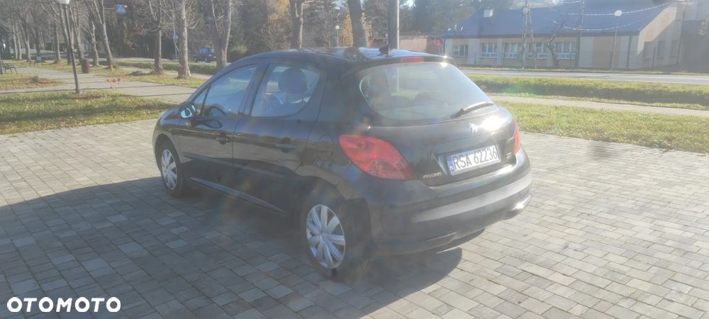 Peugeot 207 1.4 16V Trendy - 7