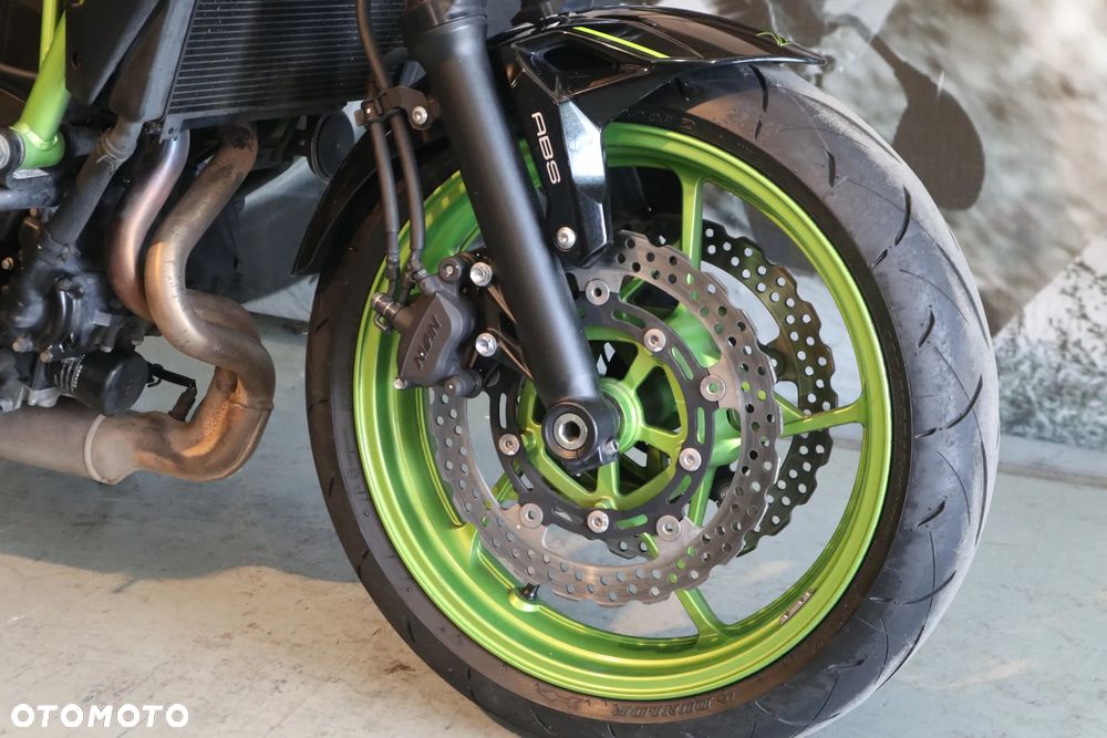 Kawasaki Z 650 - 17
