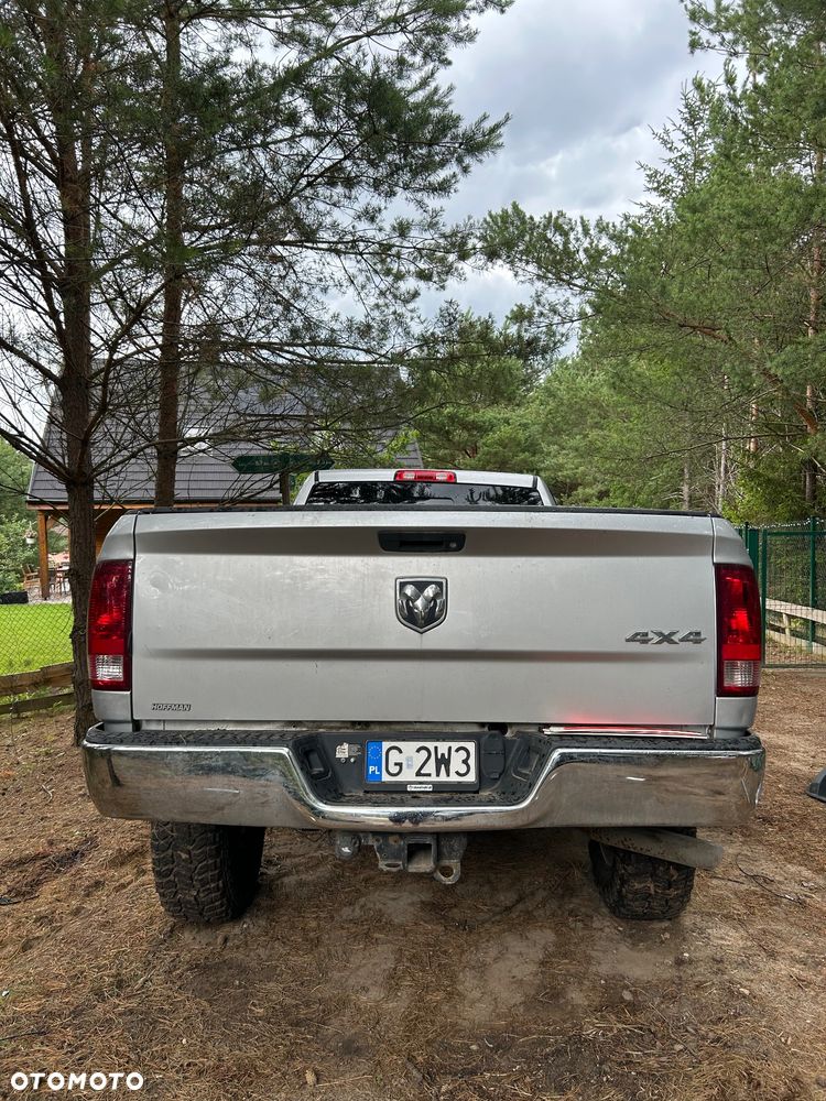 Dodge RAM - 3