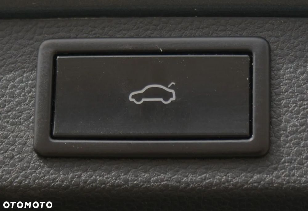 Skoda Karoq 1.5 TSI ACT 4x2 Style DSG - 39