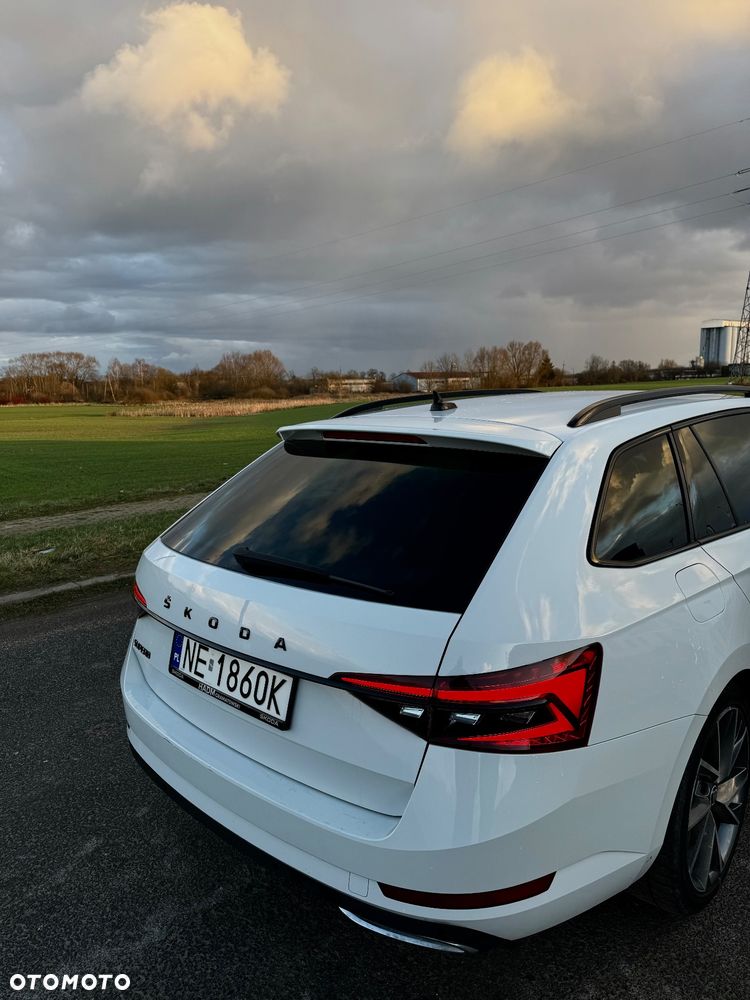 Skoda Superb 2.0 TSI Sportline DSG - 4