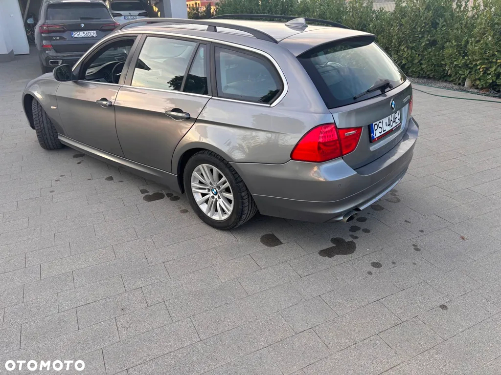 BMW Seria 3 320d DPF Touring Blue Performance Edition Fleet - 5