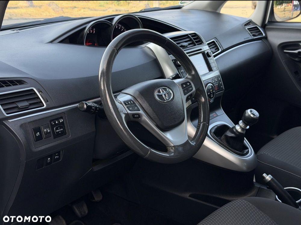 Toyota Verso 1.8 5-Sitzer Skyview Edition - 15
