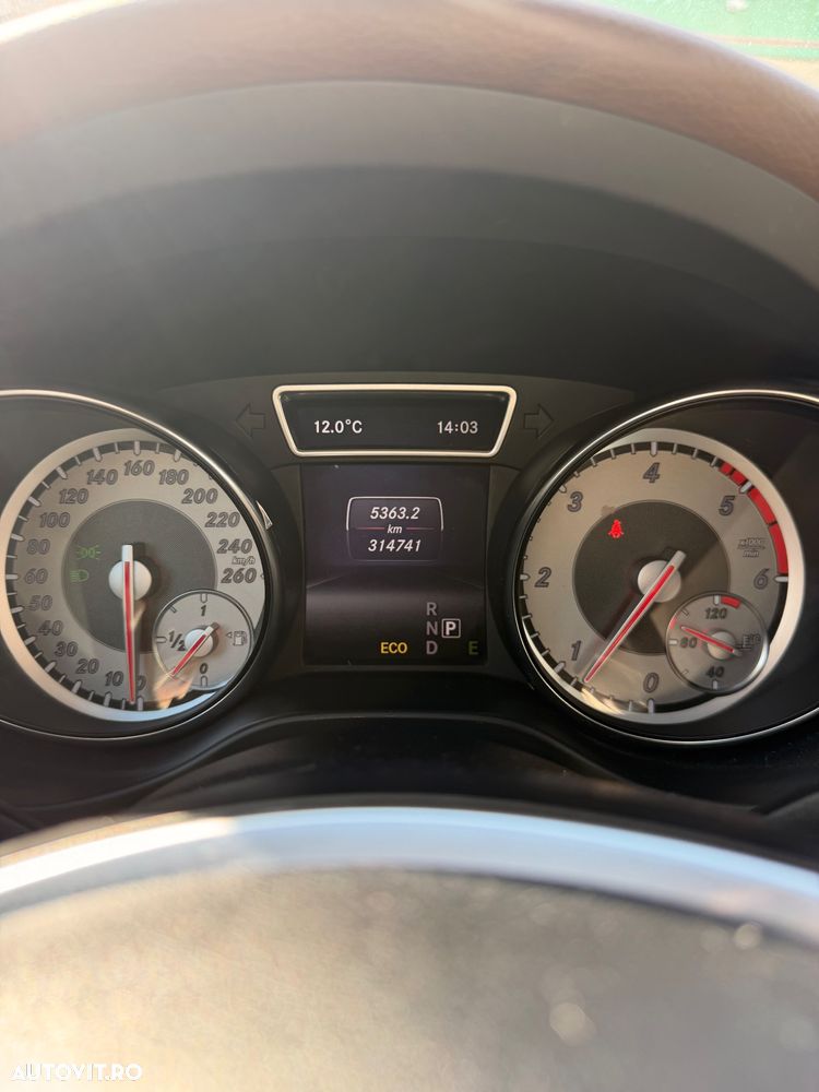 Mercedes-Benz CLA - 8