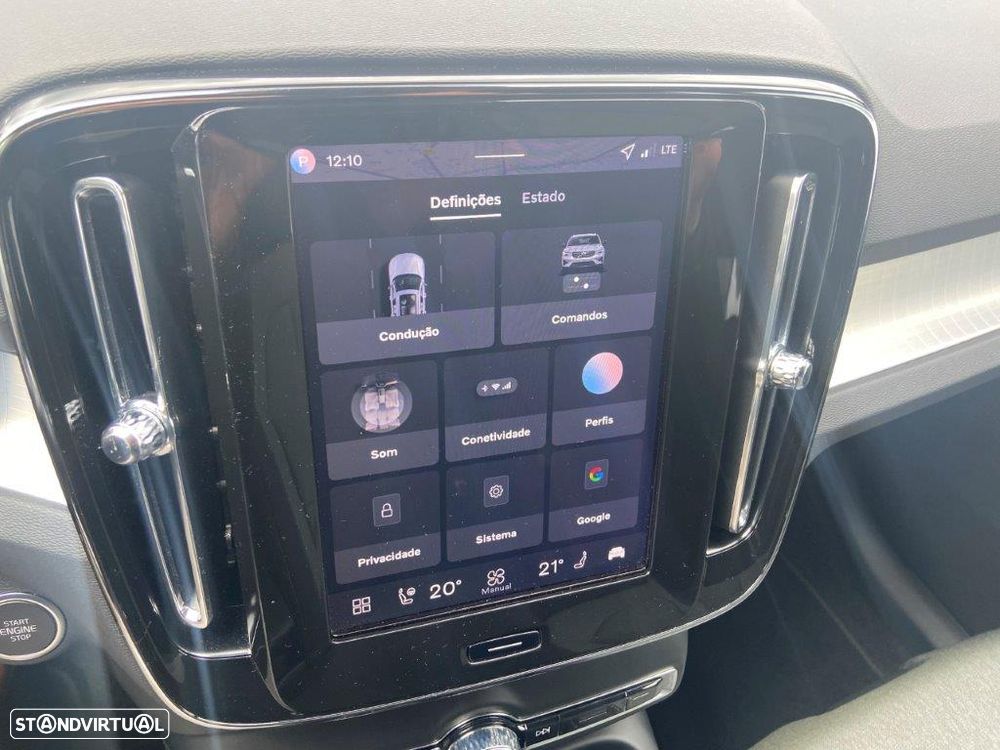 Volvo XC 40 2.0 B3 Black Edition - 22