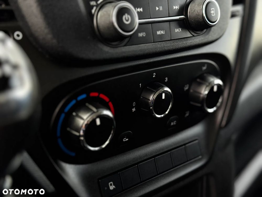 Iveco DAILY 35C16 C 16 - 36