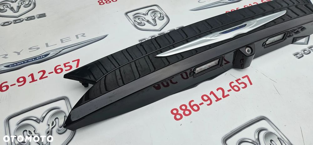 Chrysler Pacifica 2016- Blenda klapy bagażnika Listwa klapy Kamera cofania KOLOR  PUV - 3