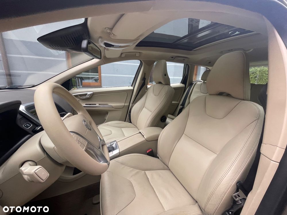 Volvo XC 60 - 9