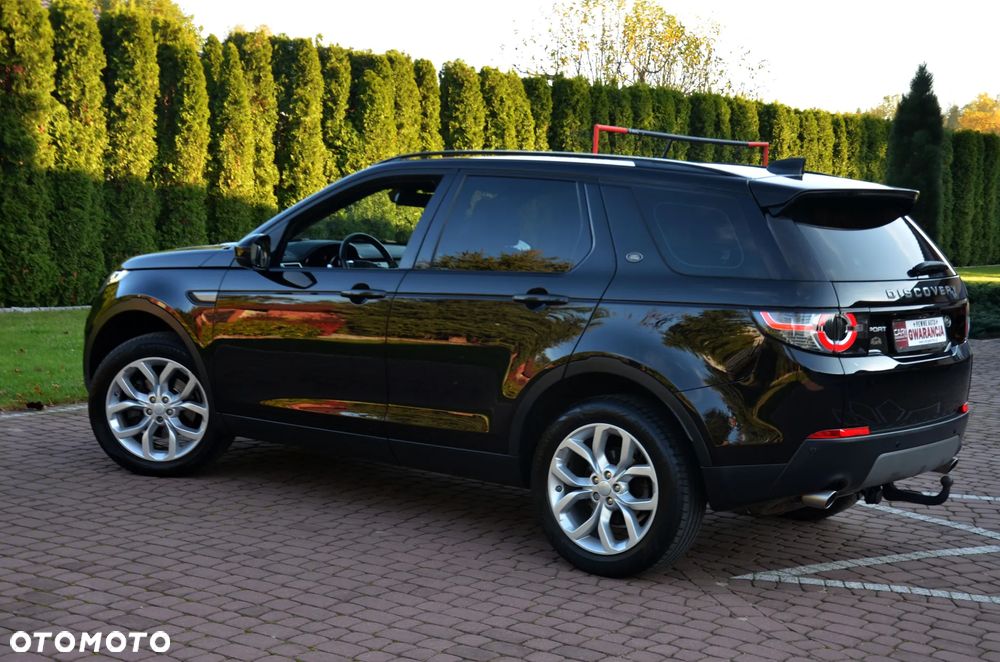 Land Rover Discovery Sport 2.0 TD4 HSE - 3
