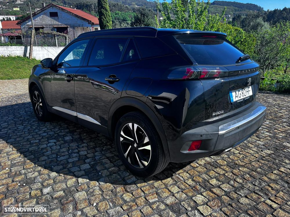 Peugeot 2008 1.2 PureTech GT Line EAT8 - 3