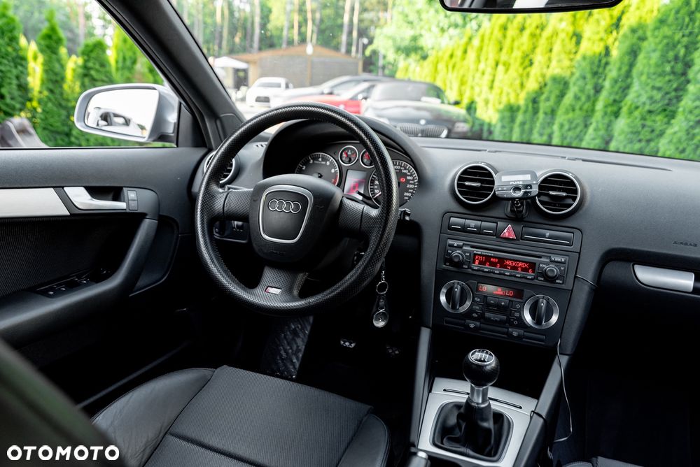 Audi A3 Sportback 2.0T FSI Ambition - 28