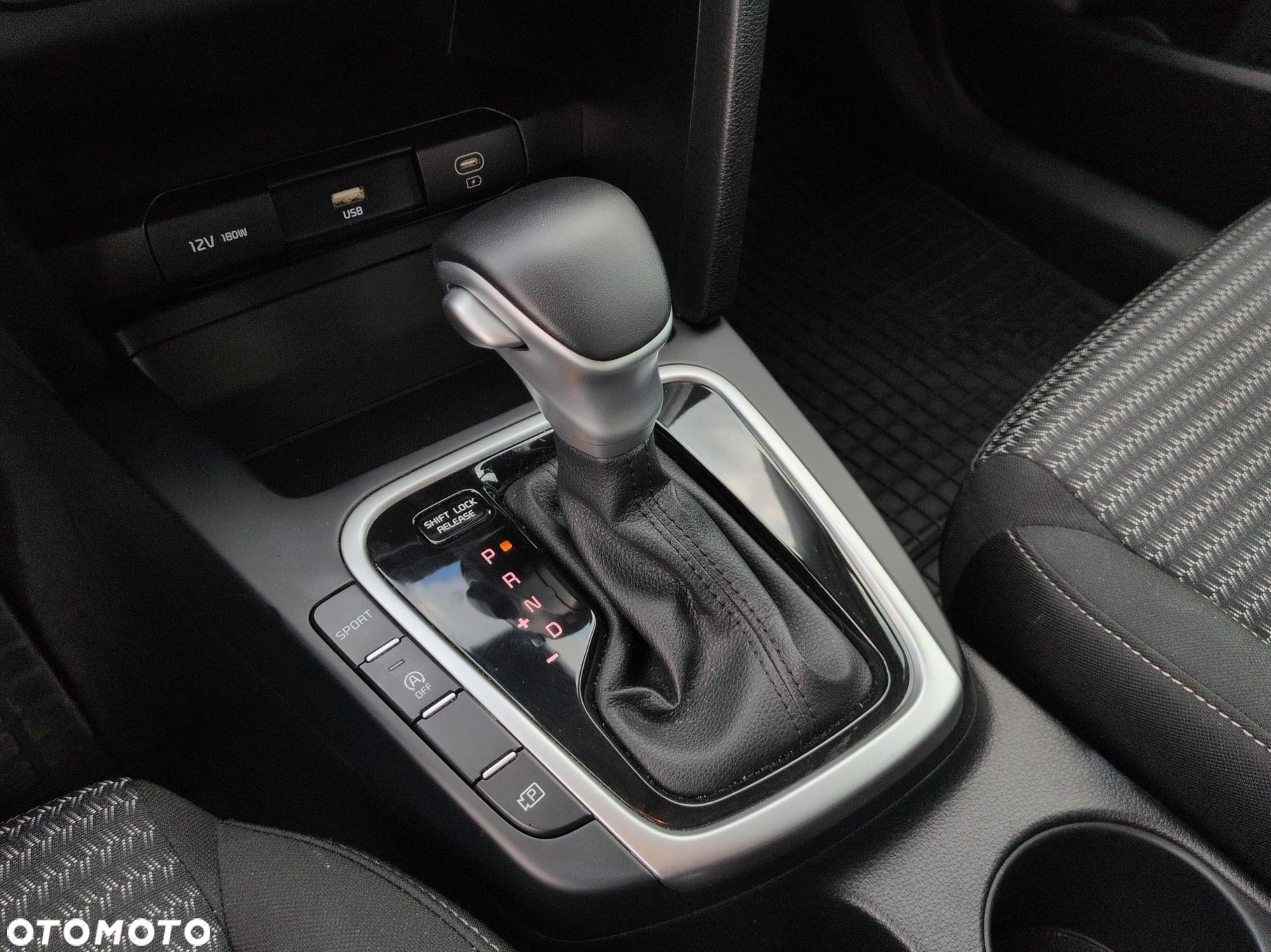 Kia Ceed 1.5 T-GDI M DCT - 15