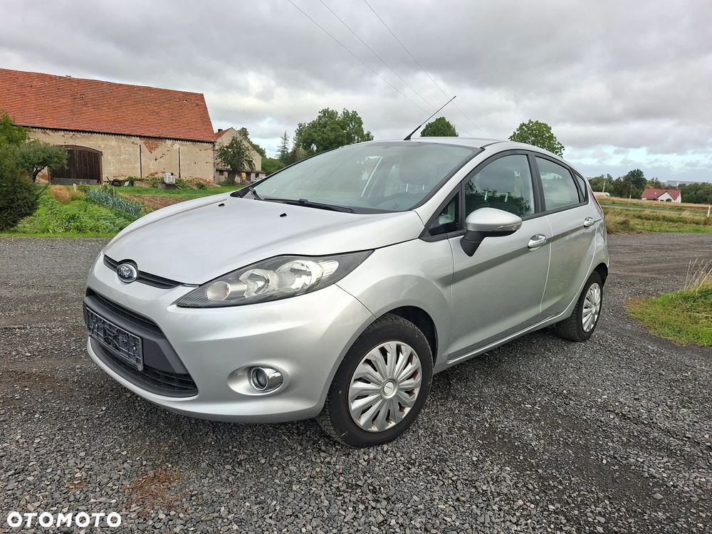 Ford Fiesta 1.6 TDCi Champions Edition - 1