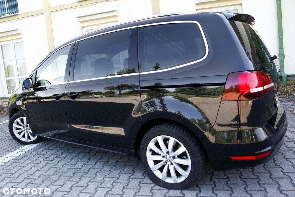 Volkswagen Sharan 2.0 TDI DSG (BlueMotion Technology) Highline - 34
