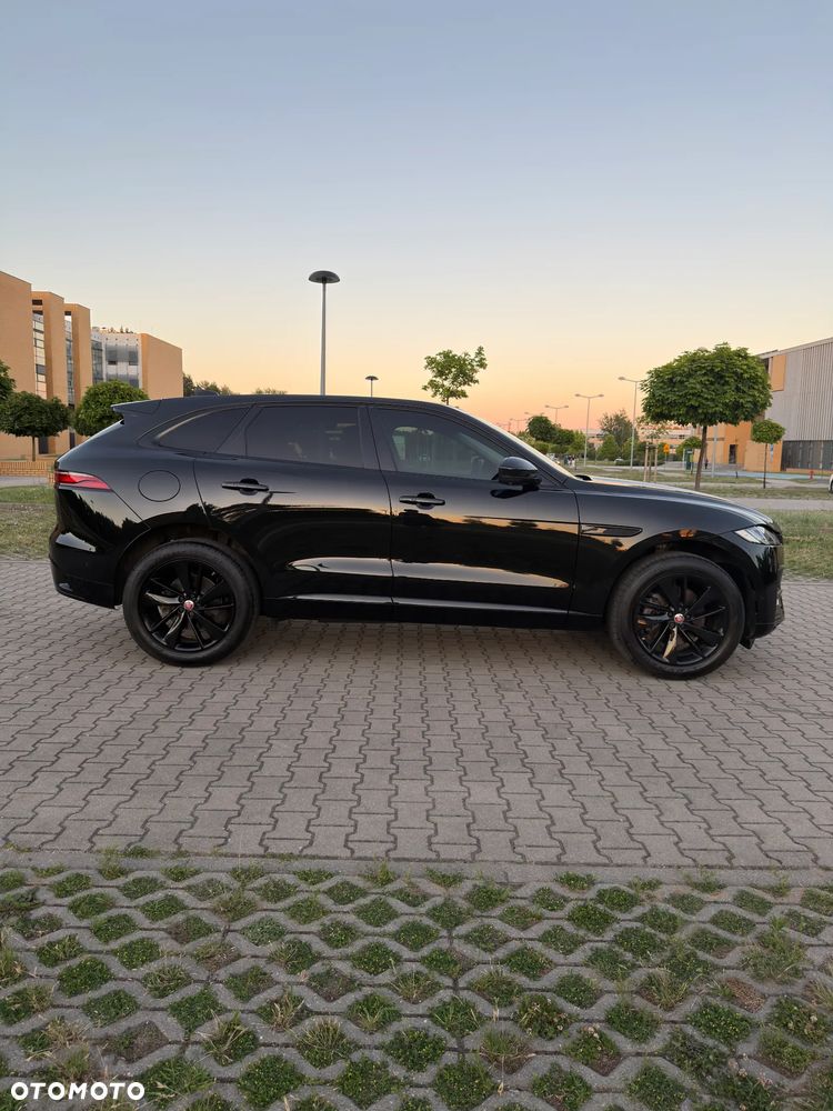 Jaguar F-Pace 2.0 P250 mHEV AWD S - 2