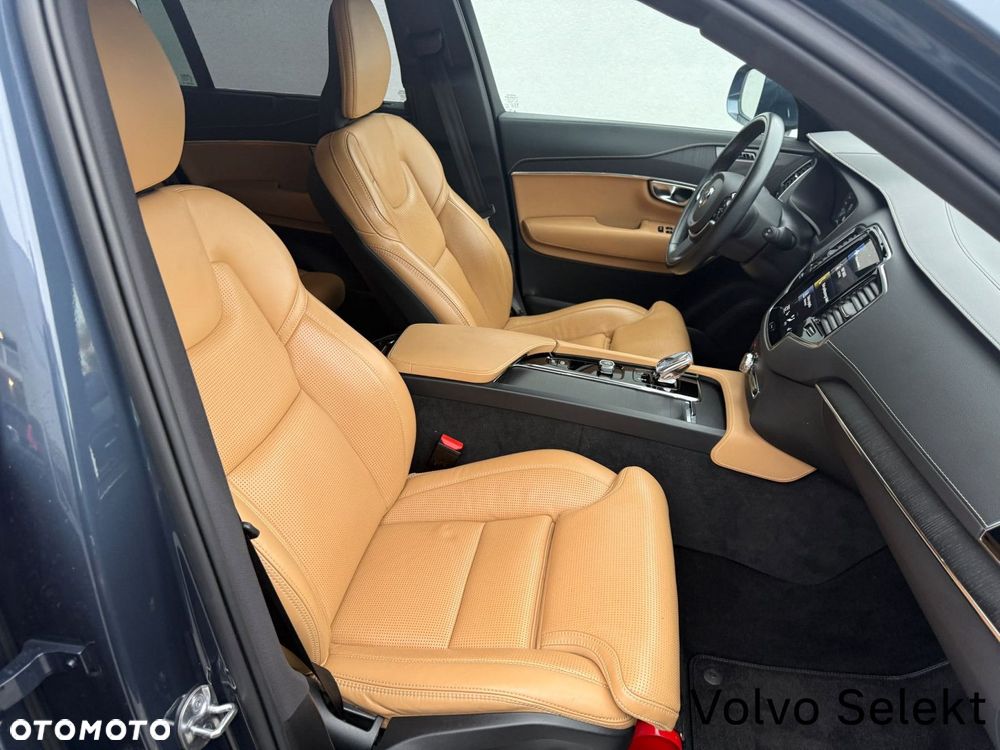 Volvo XC 90 - 34