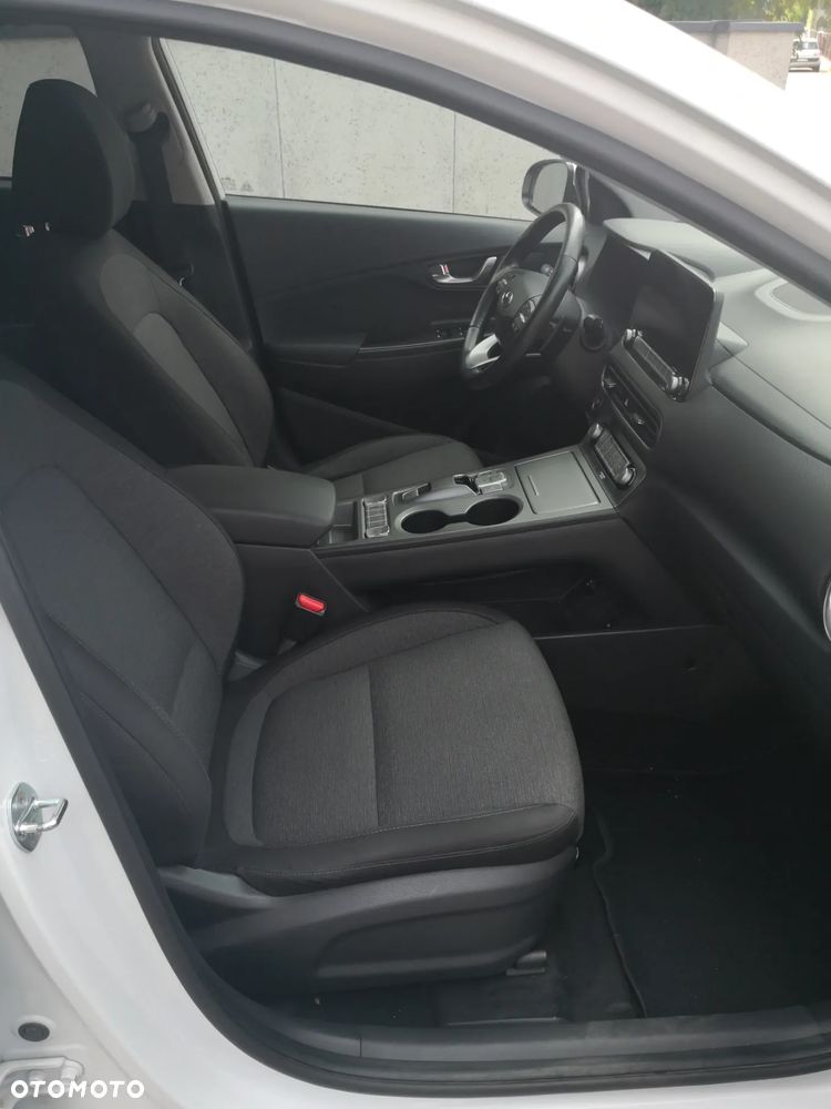 Hyundai Kona Electric 39kWh Modern - 6