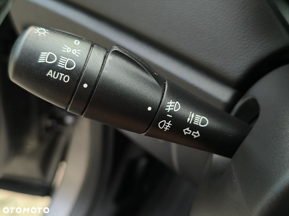 Renault Captur 1.2 Energy TCe Limited - 27
