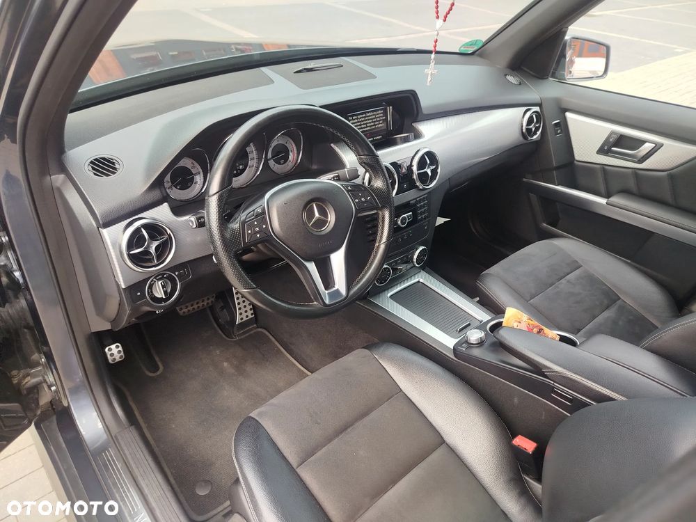 Mercedes-Benz GLK 220 CDI DPF 4Matic BlueEFFICIENCY 7G-TRONIC SPORT EDITION - 13