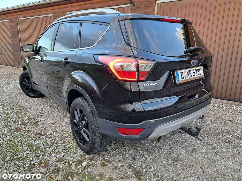 Ford Kuga 2.0 TDCi 4WD Titanium - 17