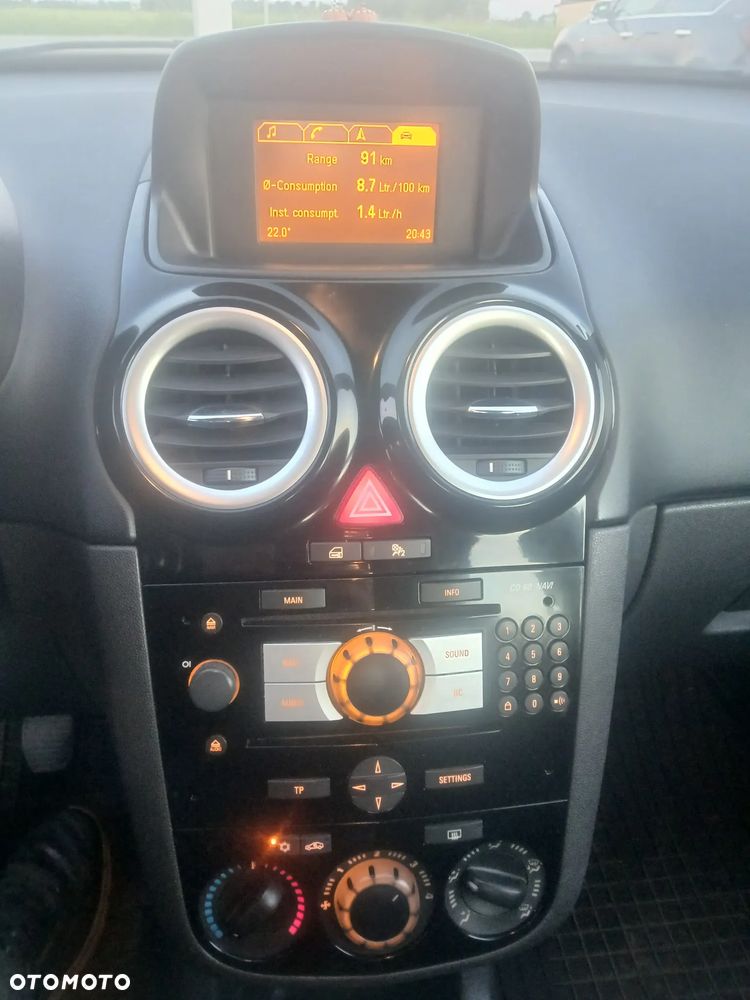 Opel Corsa 1.4 16V Innovation 110 Jahre - 28