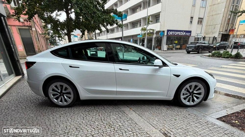 Tesla Model 3 Standard Range Plus RWD - 5