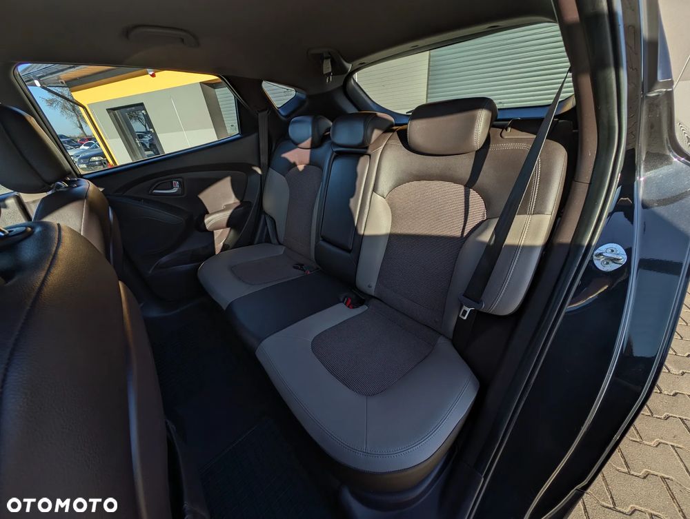 Hyundai ix35 1.7 CRDi 2WD blue Style - 37