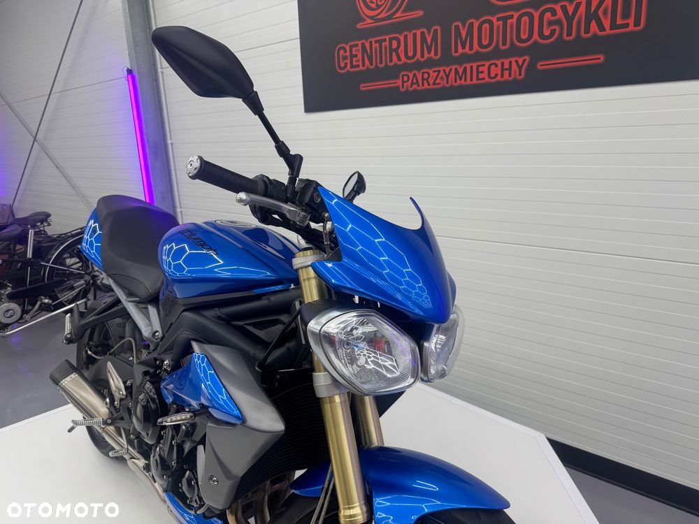 Triumph Street Triple - 24