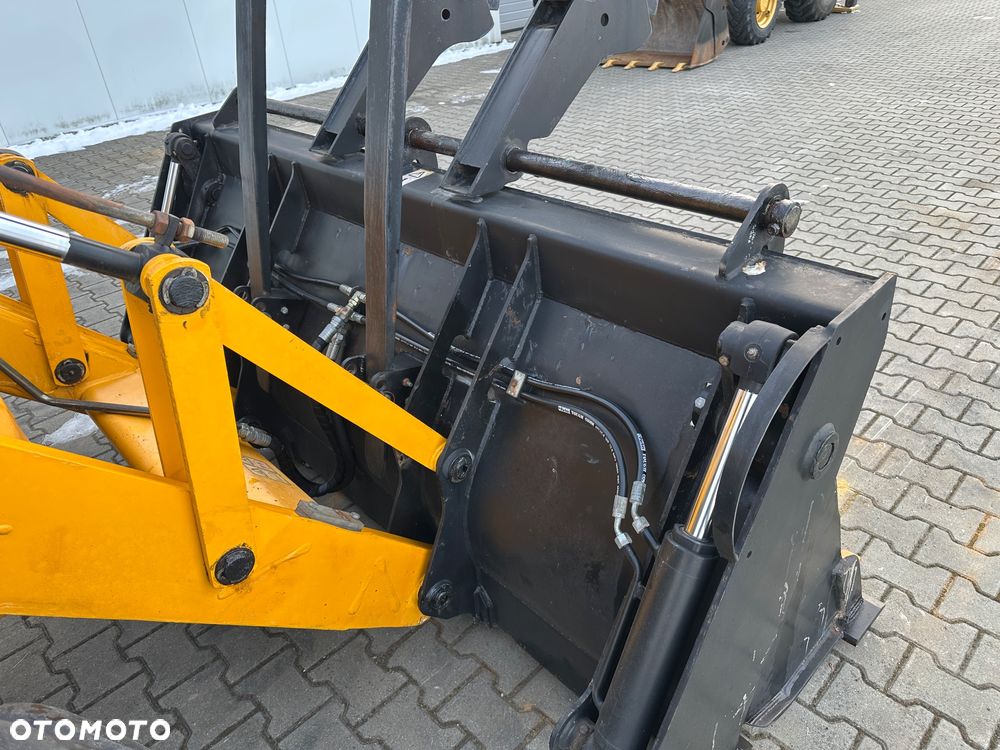 JCB 3CX Contractor - 23