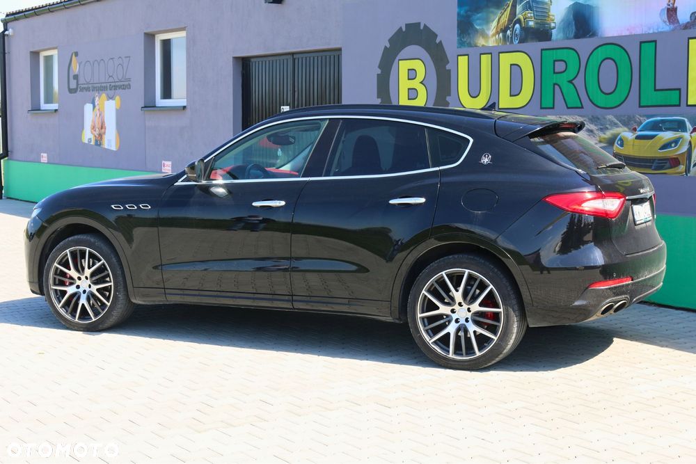 Maserati Levante S - 5