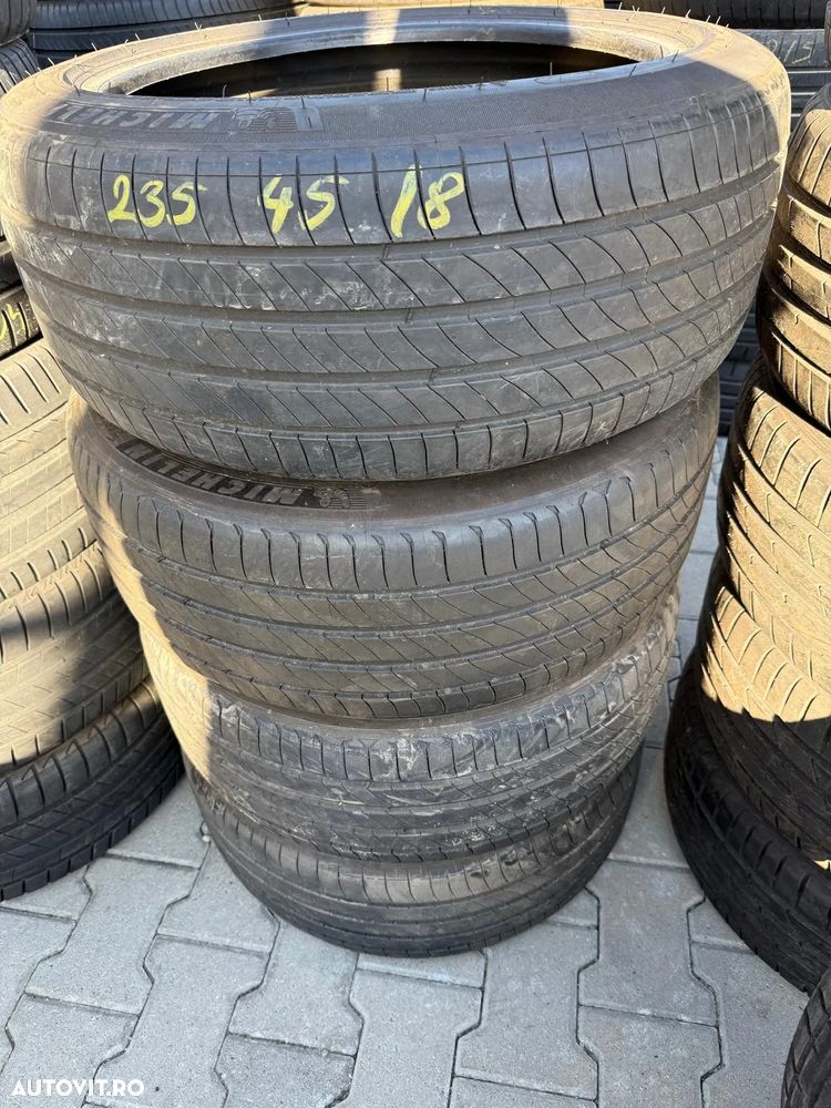 235 45 R18 MICHELIN VARA, CA NOI - 1