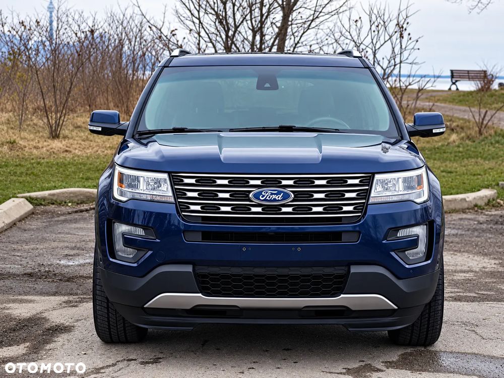 Ford Explorer - 3