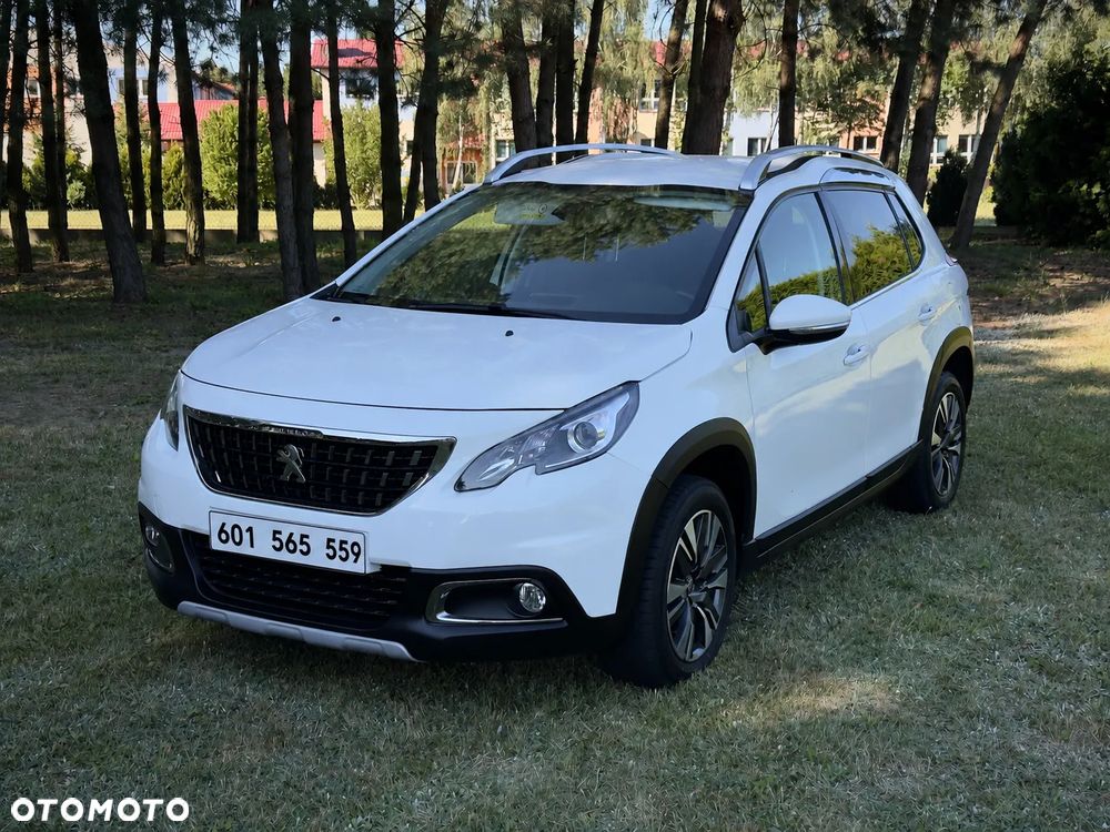 Peugeot 2008 1.2 Pure Tech Allure S&S - 1