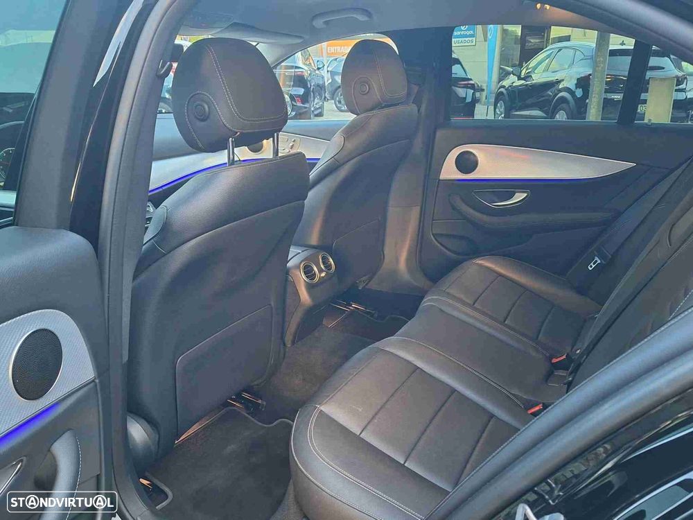 Mercedes-Benz E 300 de Avantgarde - 14