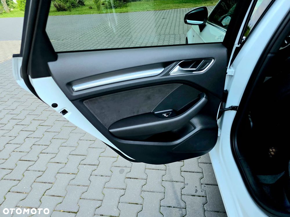 Audi A3 Sportback 2.0 TDI Sport - 25