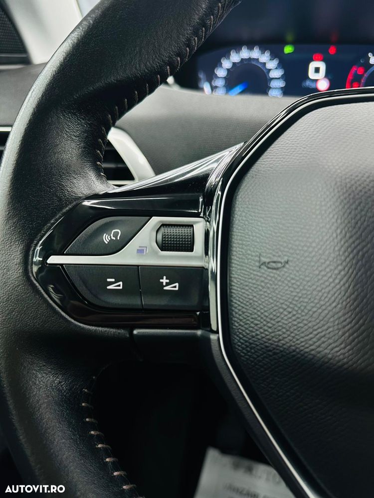 Peugeot 3008 PureTech 130 Stop & Start GPF Active - 29