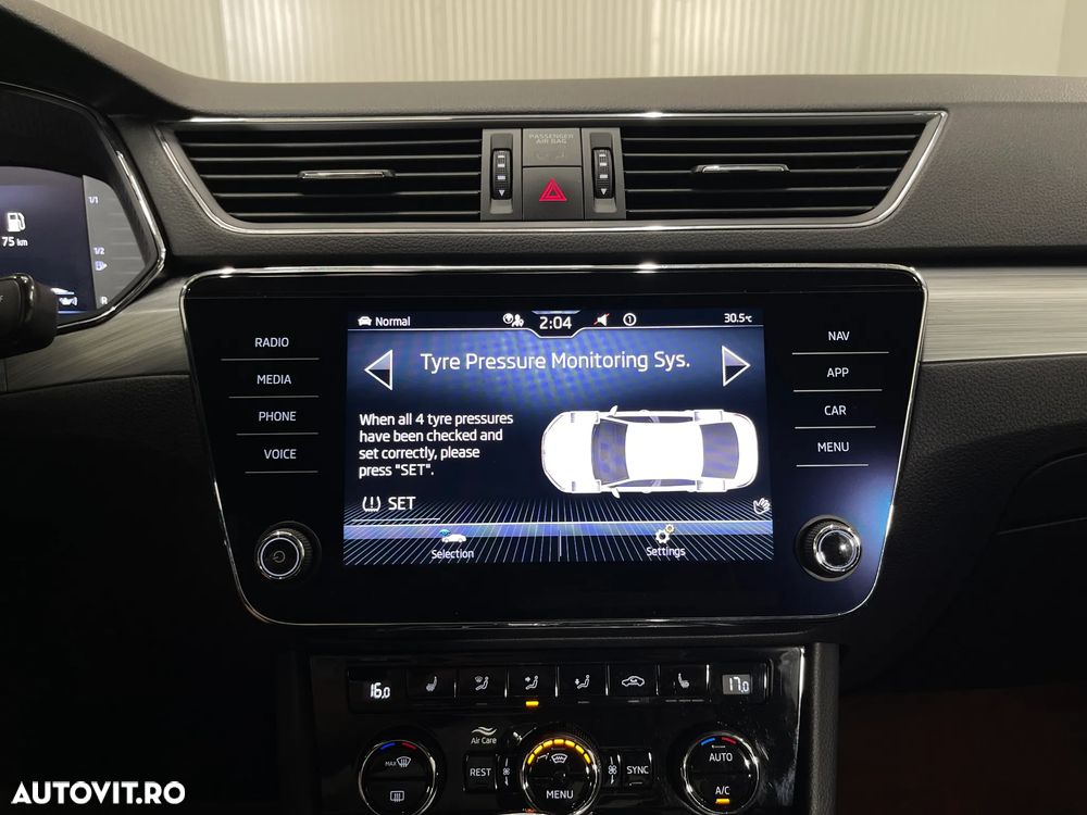 Skoda Superb 2.0 TDI DSG Ambition - 18