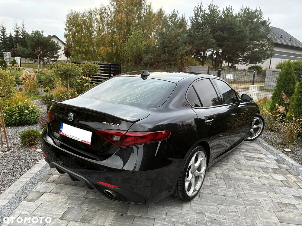 Alfa Romeo Giulia 2.0 Turbo Veloce - 26