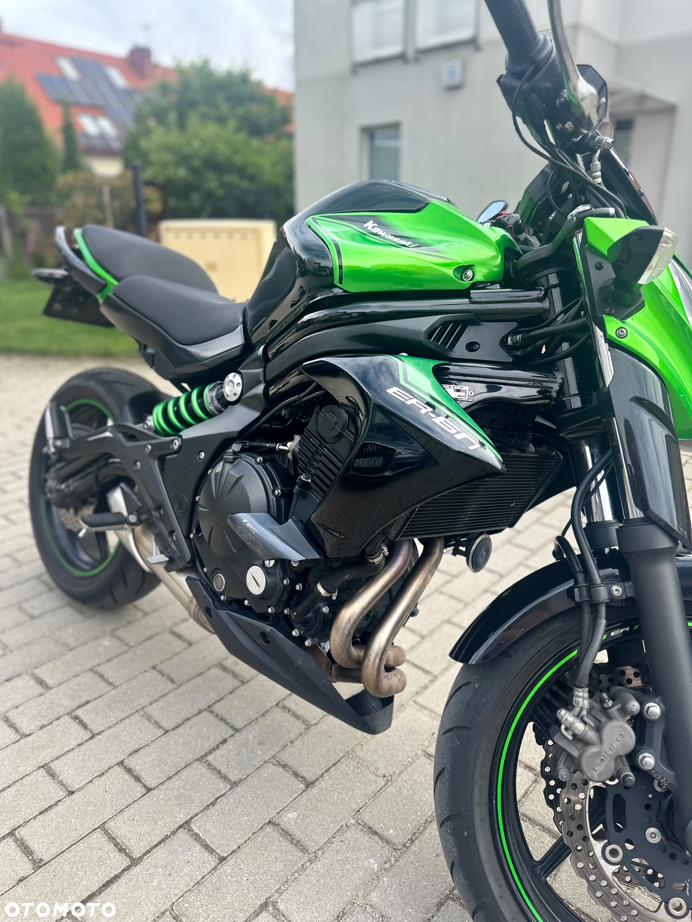 Kawasaki ER - 8
