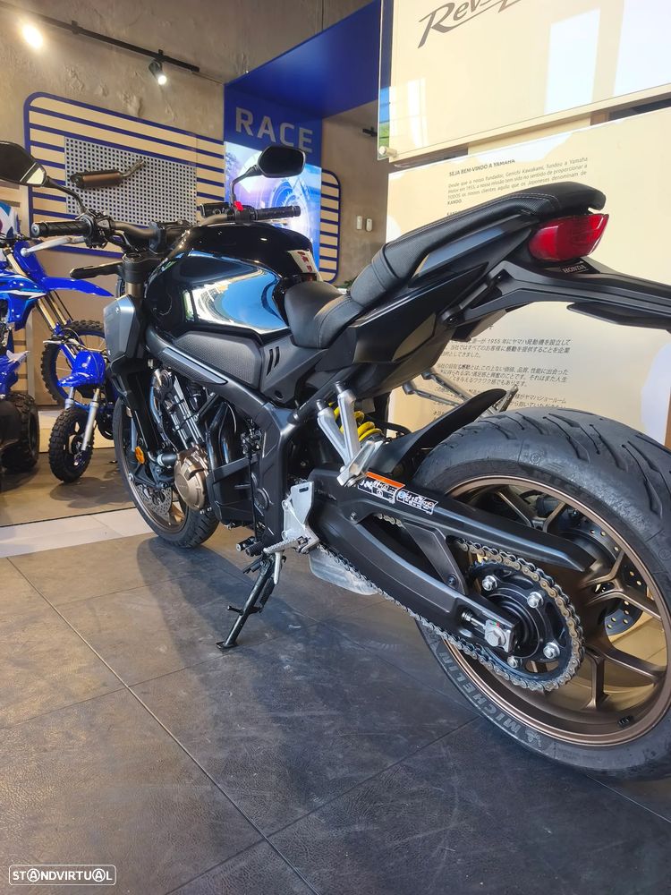 Honda CB 650R - 6