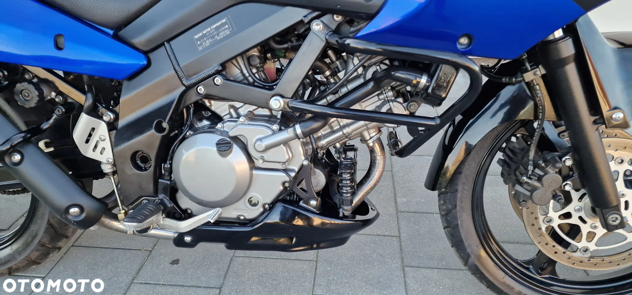 Suzuki DL - 16