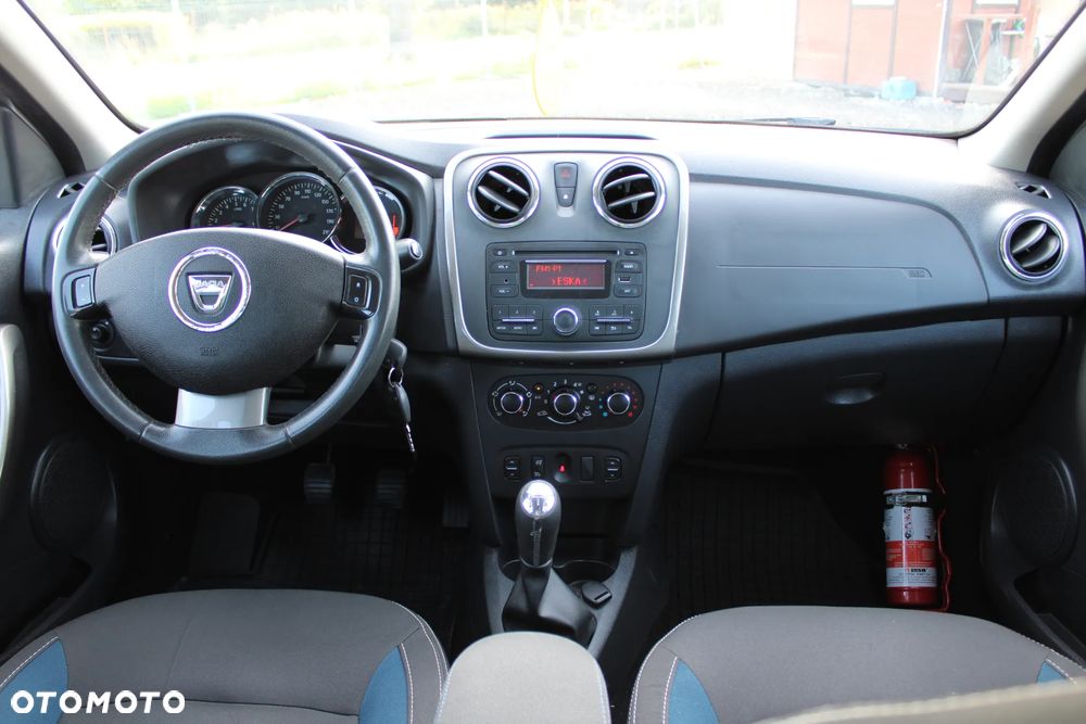 Dacia Sandero - 23