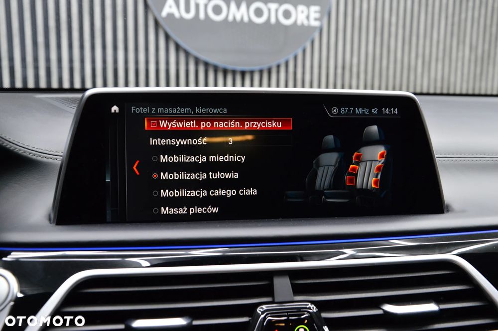 BMW Seria 7 750d xDrive sport - 33