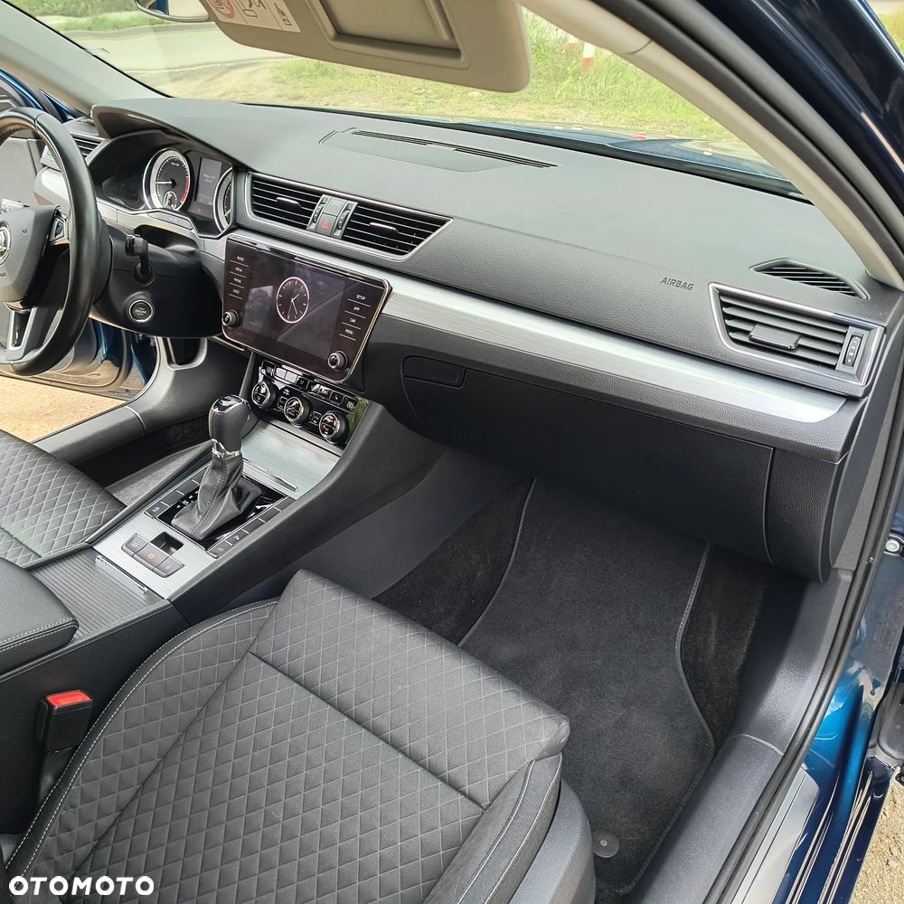 Skoda Superb 1.5 TSI ACT Ambition DSG - 8