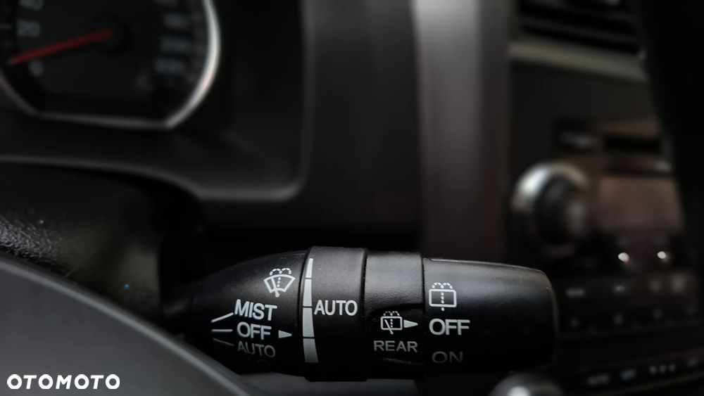 Honda CR-V 2.0i-VTEC Automatik Elegance 50 Jahre Edition - 36