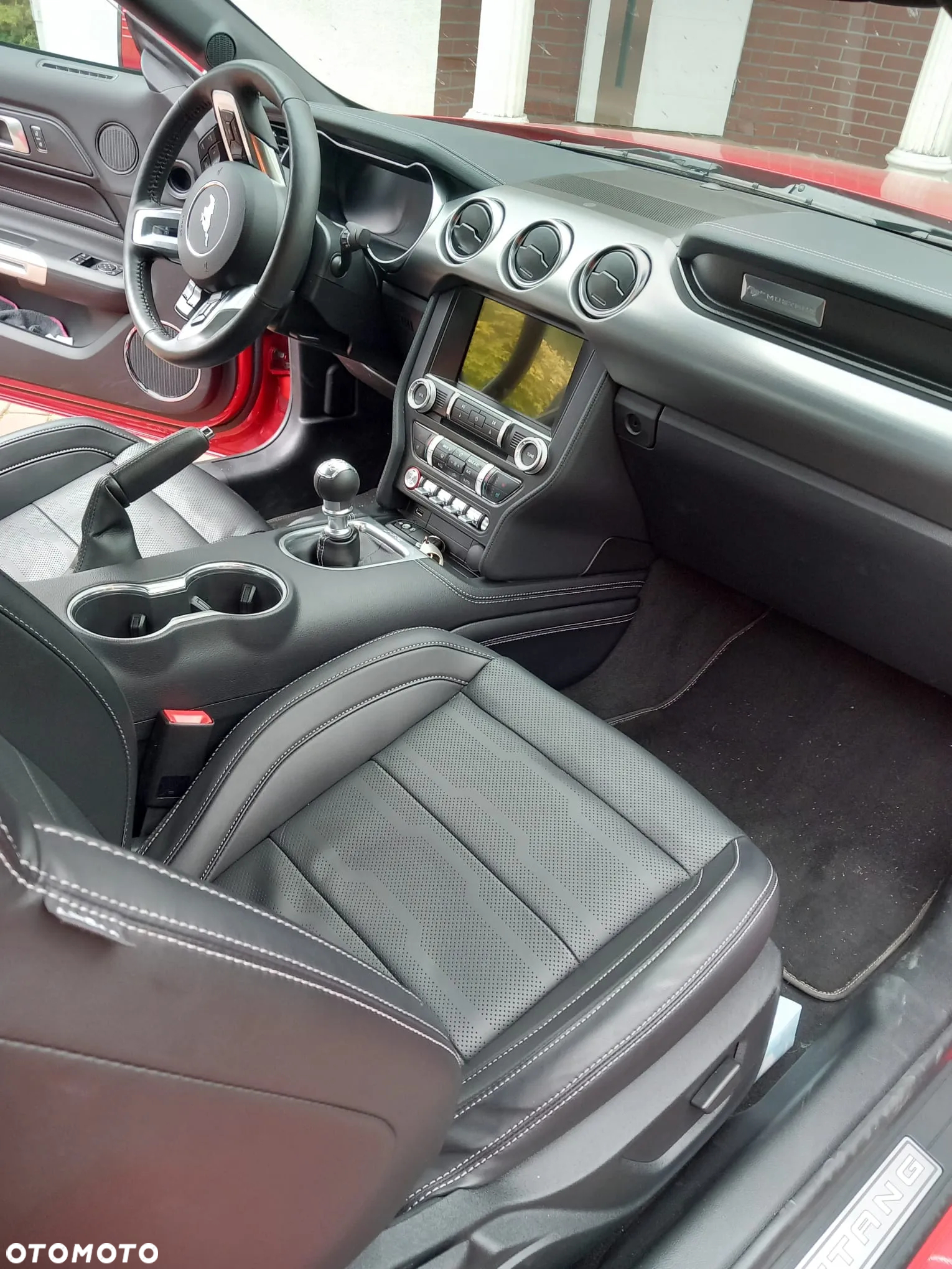 Ford Mustang 5.0 V8 GT - 7