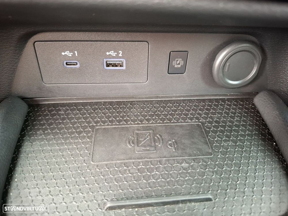 Nissan Juke 1.6 Hybrid N-Connecta Two Tone - 22