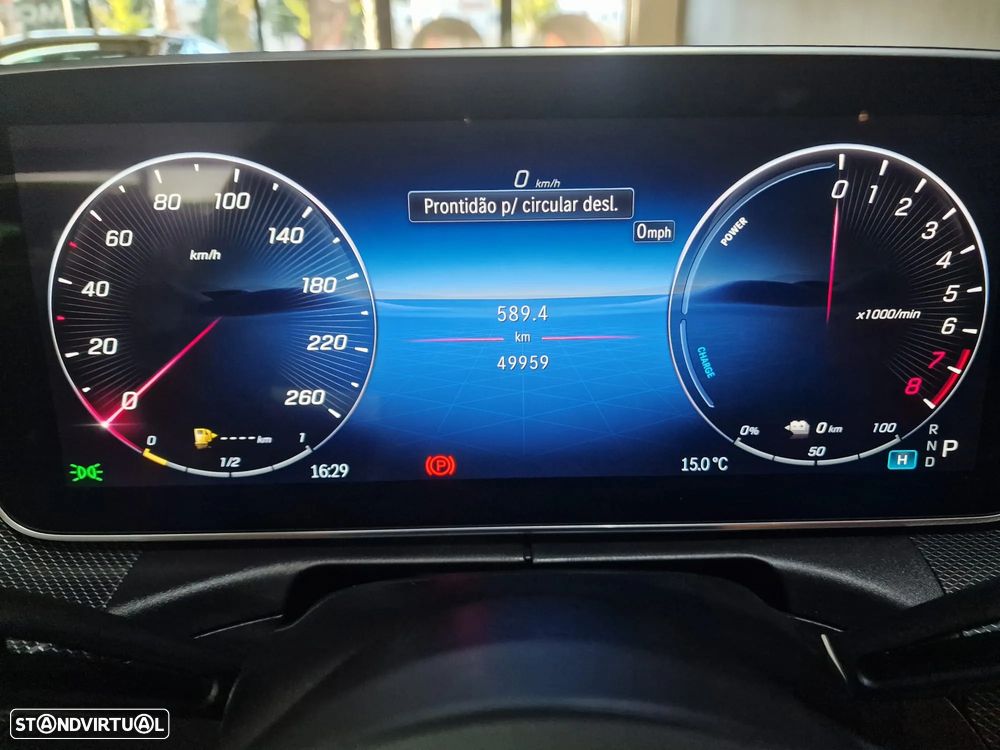 Mercedes-Benz C 300 e AMG Line - 20